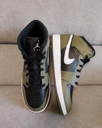 Nike Jordan 1Mid Black/White/Medium Olive 39 NUOVE