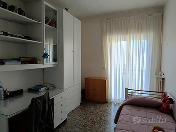 Stanza singola vicino facoltà di economia