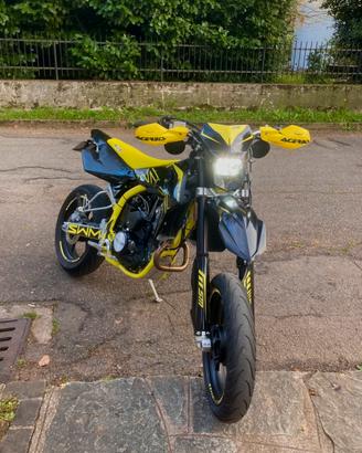 swm sm 125 r 4 t 2024