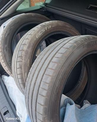 3 gomme kumho 225/45/18