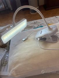 Lampada  led a ricarica usb