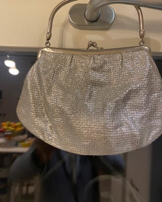 Pochette argentata