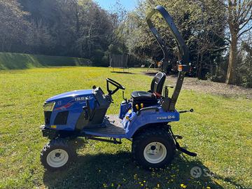 Trattore compatto idrostatico 24HP