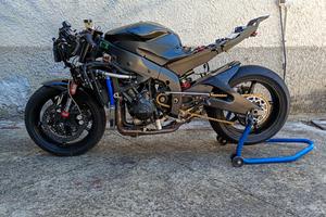 Yamaha r6 pronto pista
