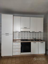Cucina lineare COMPLETA 255 cm