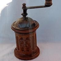 Antico macinacaffè TRE SPADE 