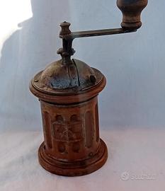 Antico macinacaffè TRE SPADE 