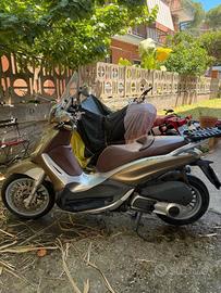 piaggio beverly 300