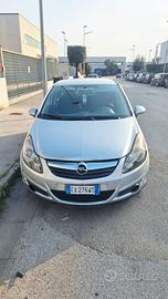 Opel Corsa D Gpl-tech 1.2 2010