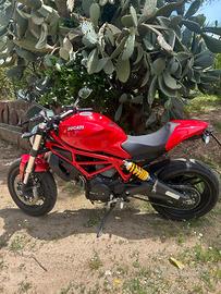 Ducati monster 797