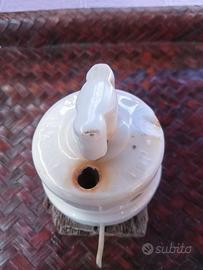 interruttore in ceramica anni 20