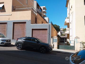 Via Dalmazia-Locale C6 con doppio ingresso