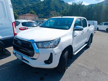 Toyota Hilux 2.4 D-4D 4WD 4 porte Double Cab Execu