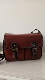 Borsa fotocamera a tracolla in eco-pelle