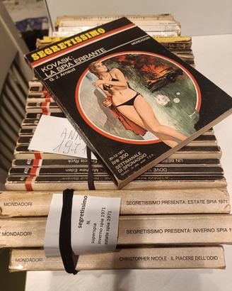 n.20+9 gialli segretissimo e vari