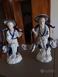 Coppia statuine in ceramica