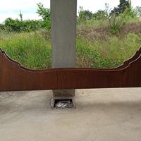 Antiche sponde per letto