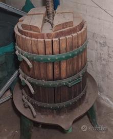 torchio e pigiatrice elettrica