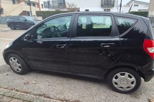 auto disponibile 