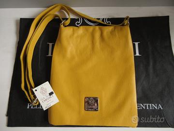 La borsa in pelle. I Medici Firenze Giallo 21x25cm
