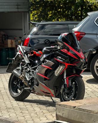 Kawasaki Ninja H2 SX SE+ Tourer 2025 (Trattabile)