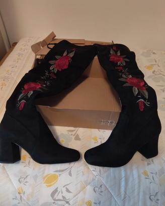 stivali( cuissardes) ricamati