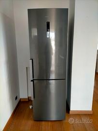 Frigorifero  Samsung con congelatore