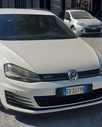 Volkswagen Golf GTD 2015 - 2.0 TDI Lb automobili