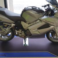 Honda VFR 800 Vtec