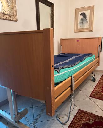 Letto ortopedico elettrico da degenza Rehabed