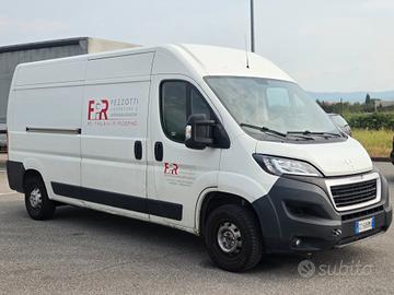 Peugeot Boxer 330 BlueHDi 120 S&S PC-TN Combi Comf