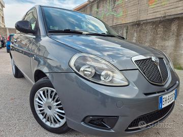 LANCIA Y 1.2 BENZINA RESTAILING FULL DEL 2012