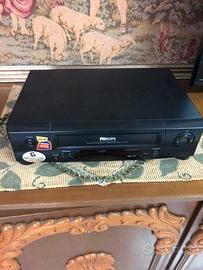 Philips VP 110 Video Recorder