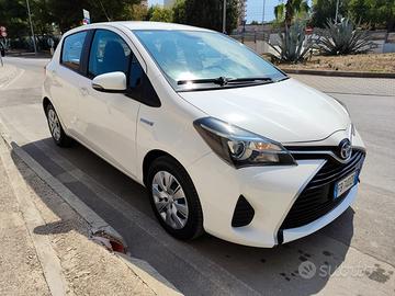 Toyota Yaris 1.5 Hybrid 2016 (KM 91200)