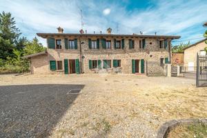 CASA SEMINDIPENDENTE A SAN POLO D'ENZA