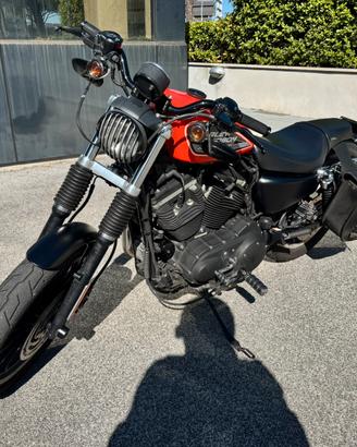 Harley Davidson sportster 883R