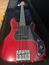 Fender Nate Mendel