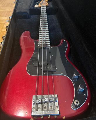 Fender Nate Mendel