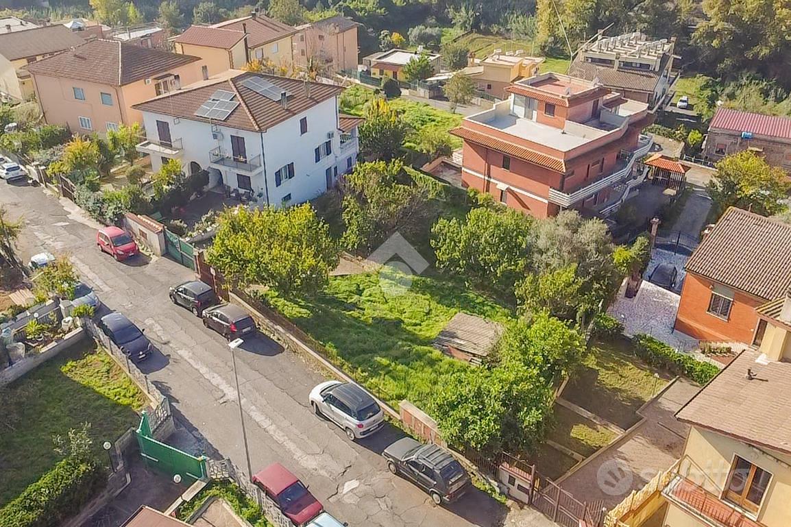 TER. RESIDENZIALE A ROMA - Vista 2