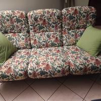 divano tre posti 