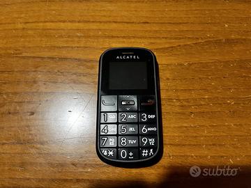 Telefono Alcatel per anziani