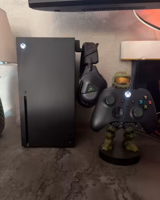 XBOX SERIE X con scatola e accessori