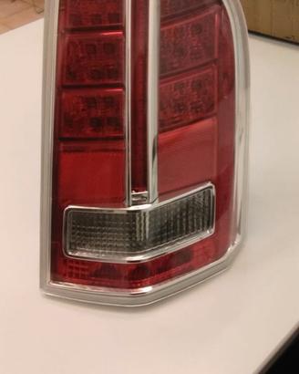 Fanale posteriore destro Lancia Thema NUOVO