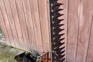 falciatrice centrale per trattore 