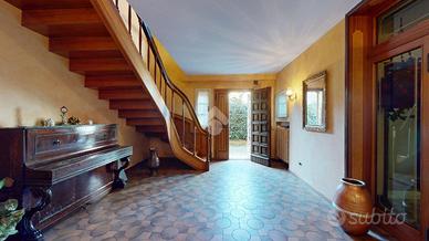 VILLA SINGOLA A CENTO