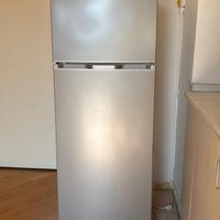 Frigorifero Sharp libera installazione