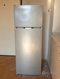 Frigorifero Sharp libera installazione