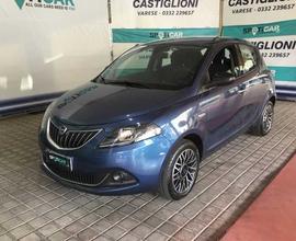 Lancia Ypsilon Gold 1.0 Hybrid 70 cv 5 porte - Vet