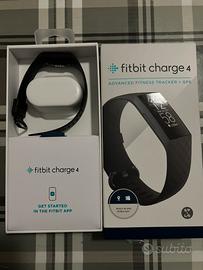 Fitbit Charge 4 (usato) +Fitbit Charge 3 (usato)