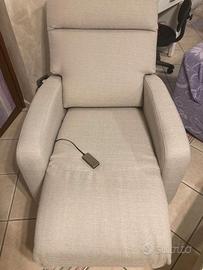 Poltrona reclinabile Poltrone e Sofa'